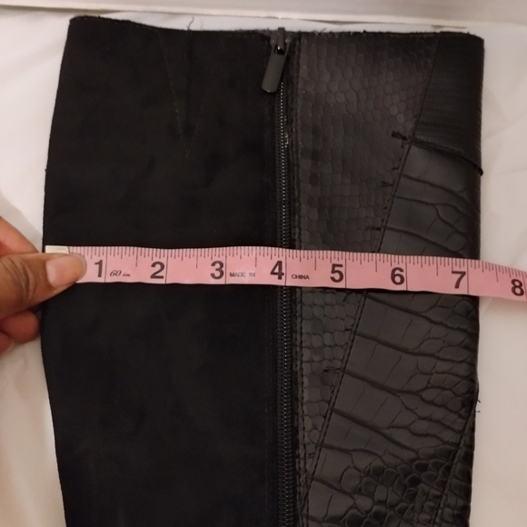 Boots - Picture 9 of 16